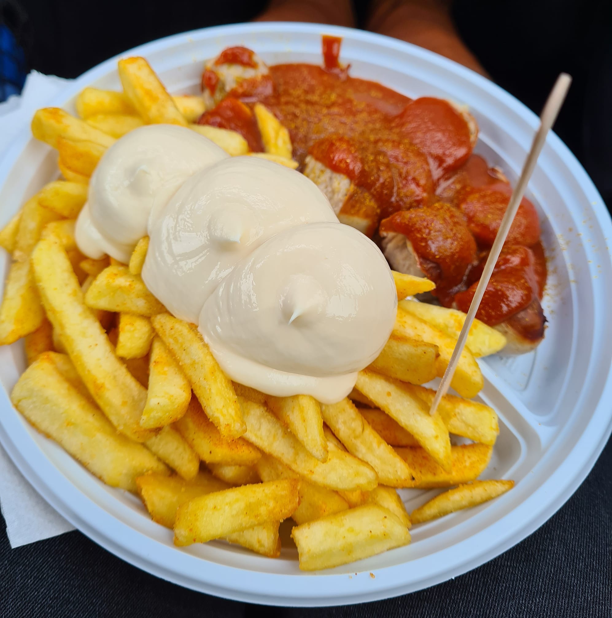 Pommes Currywurst Bochum